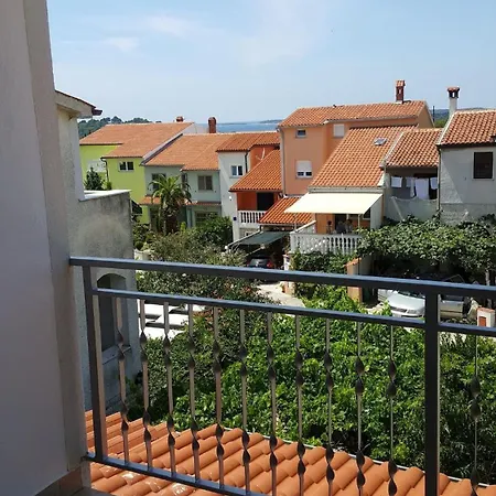 Valdan Apartamento *